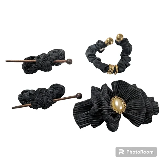 Black Hair Clips. Hair Accessories. 4 Pieces. - Picture 5 of 9